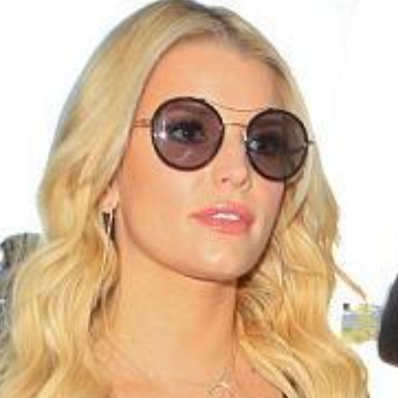 Gucci Round Sunglasses - Picture 12 of 12